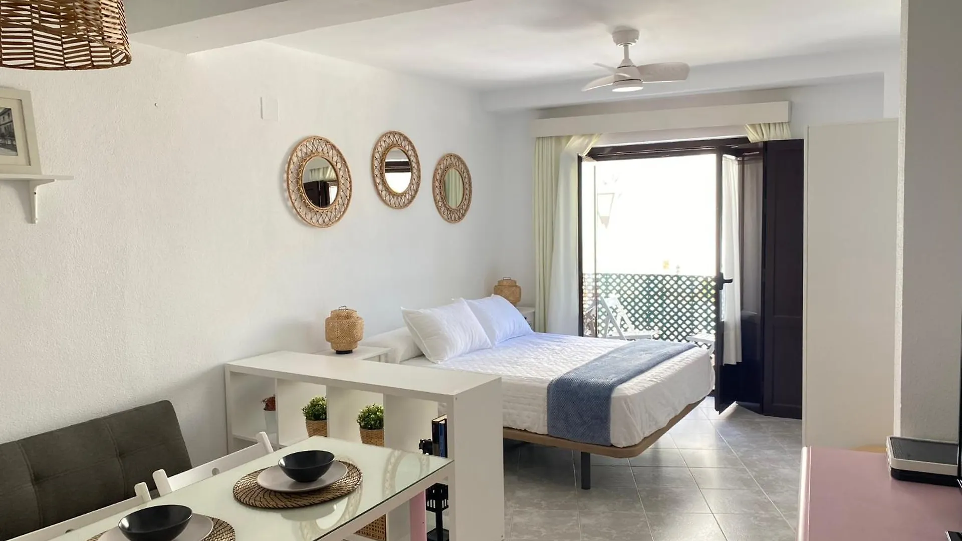 Conil Homes VI Apartments location