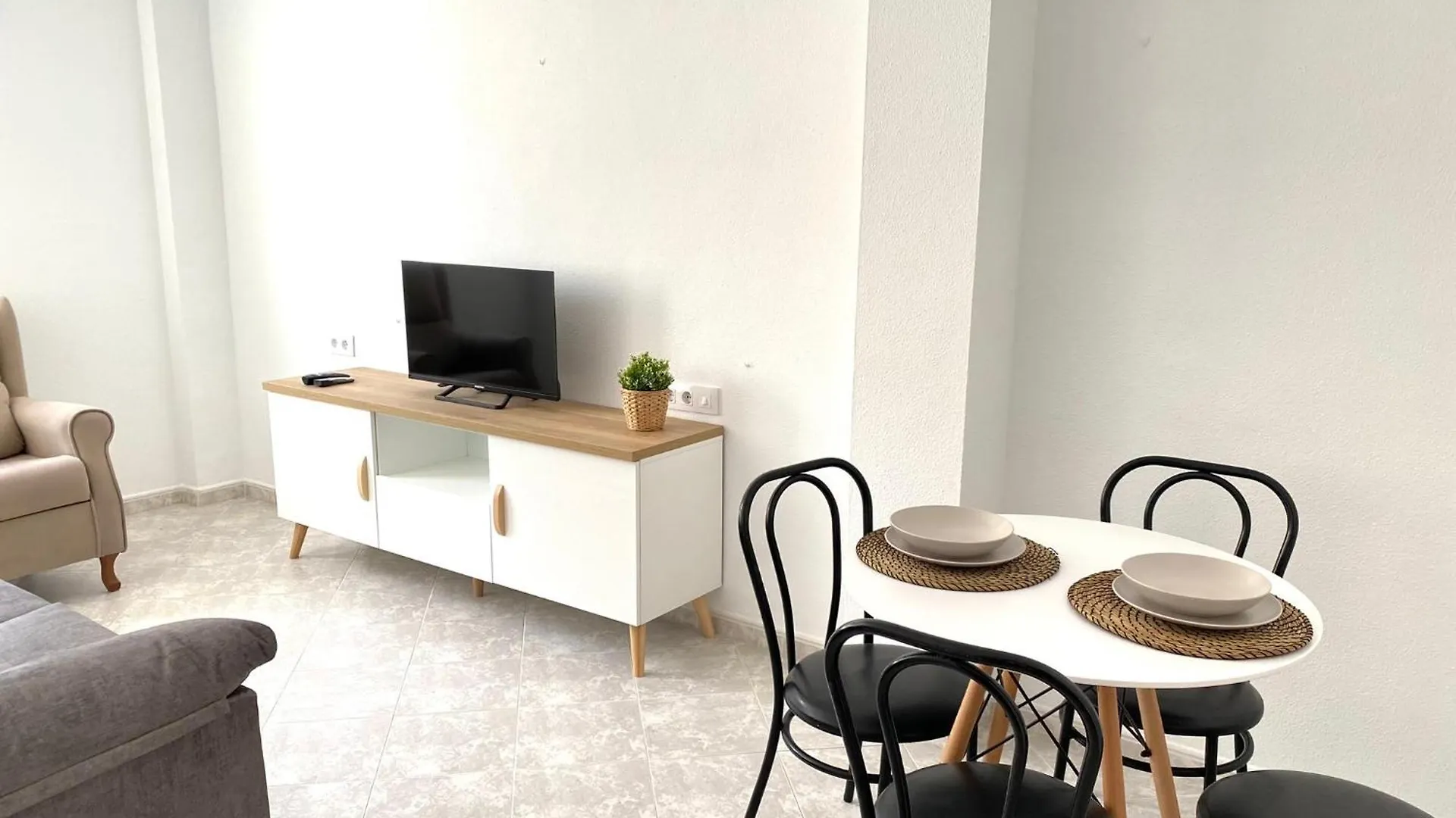 Conil Homes VI Apartments 科尼尔-德拉弗龙特拉